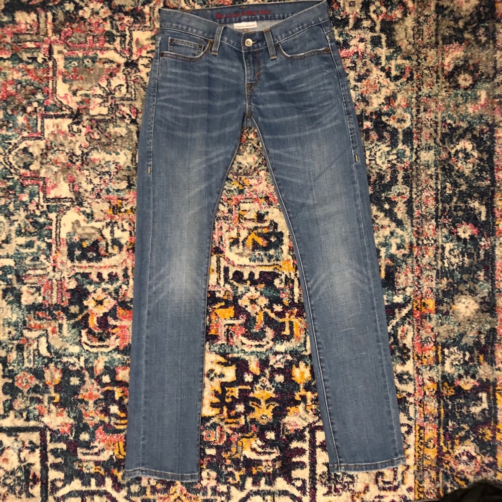 Levi’s Skinny Jeans - Picture 2 of 8